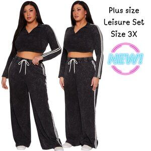 Ultra Comfy Plus Size 3X Loose Fit Sweatpants & Crop Top SET Black with Stripe
